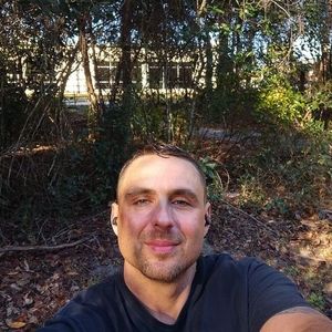 Meet your Posher, Hewitt